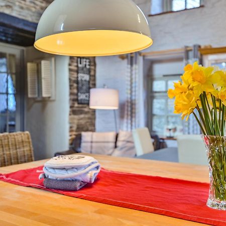 Polean Farm Cottages - With Free Animal Feeding And Pony Rides And Free Access To A Nearby Pool Looe Exterior foto